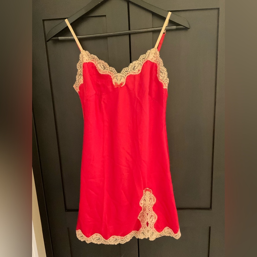 🌹Victoria’s Secret Red Satin Slip Dress XS Cream Lace Trim Adjustable Straps EUC